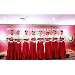 专业礼仪模特与策划 郑州紫荆策划的晚会礼仪服务全解析